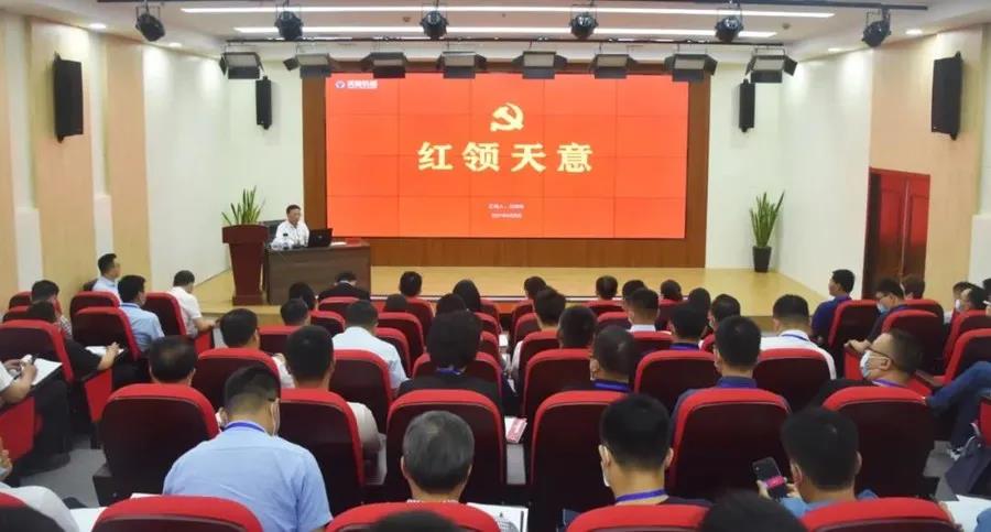 乘風(fēng)破浪 筑夢(mèng)前行丨2021感謝有你，2022砥礪前行！